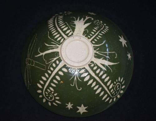 Bowl with sketching with dragonfly